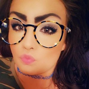 Meet your Posher, Kaitlin